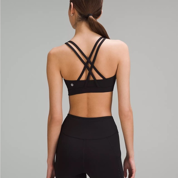 Lululemon Black Energy Sports Bra with Criss Cross Back size 6 - Picture 6 of 6